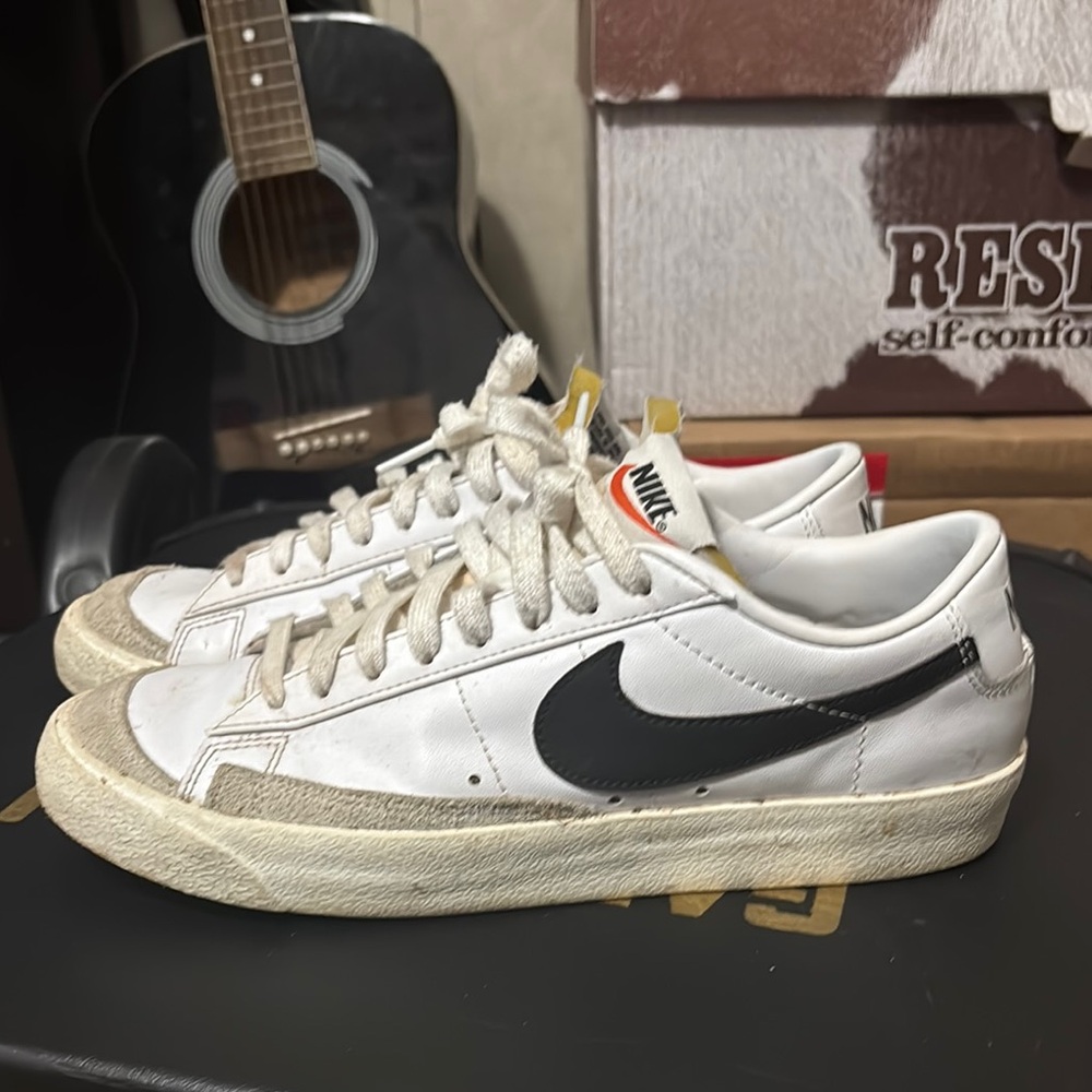 Nike White and Black Sneakers with Classic Rubber Soles